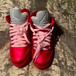 Beautiful valentine Authentic Jordan’s Red and pink size 5Y only worn 2 times